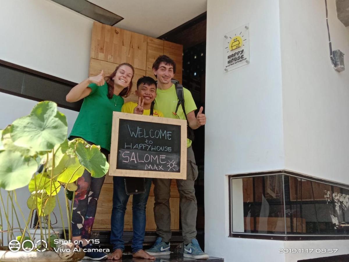 Happy House Bnb Bromo Backpacker Probolinggo Exteriör bild